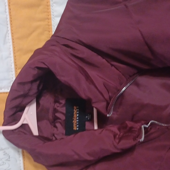 Jacket - Picture 1 of 7